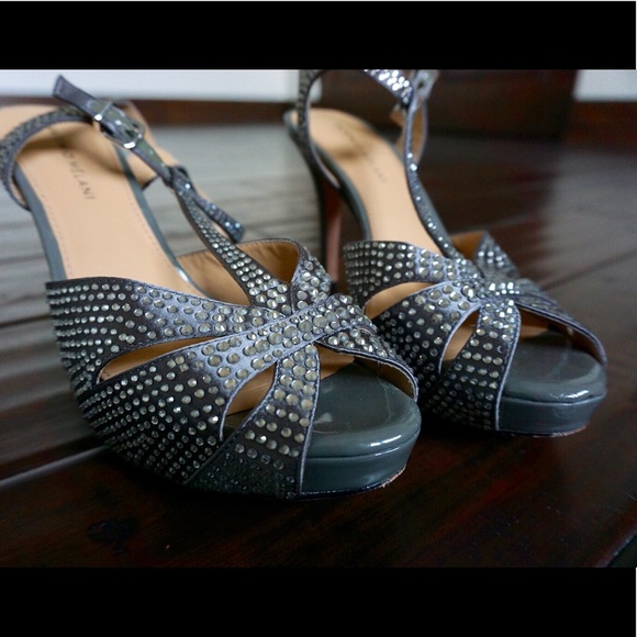 Antonio Melani heels. - Picture 2 of 3